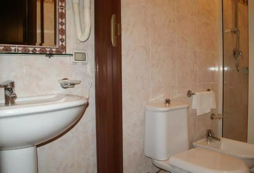 Fotos del hotel Gresi:  5