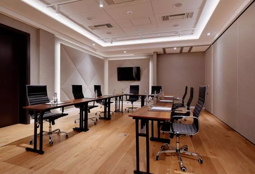 Fotos del hotel B&b Hotel Rzeszów Centrum:  11