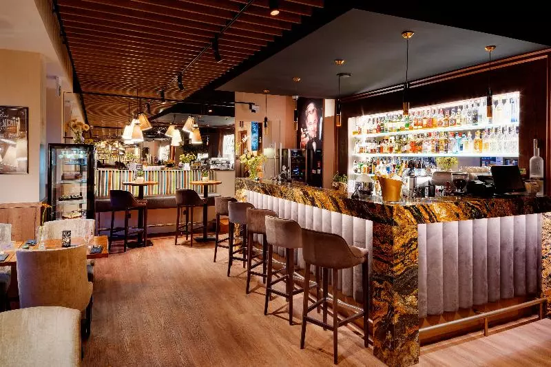 Fotos del hotel B&b Hotel Rzeszów Centrum:  18