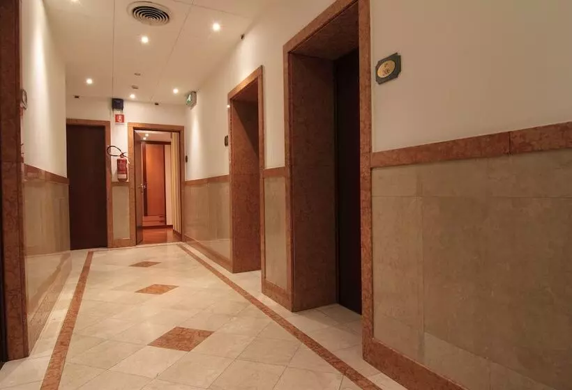 Fotos del hotel Metrò:  4