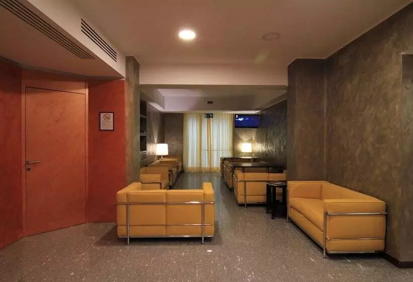 Fotos del hotel Metrò:  3