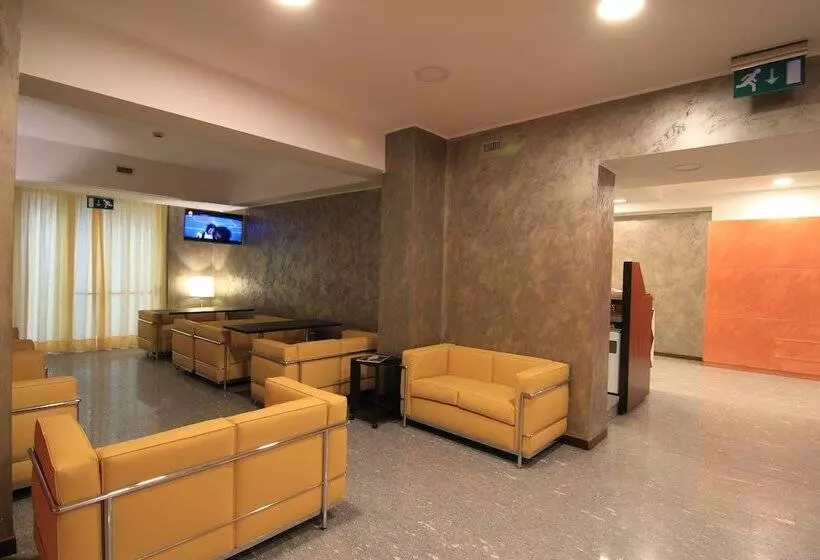 Fotos del hotel Metrò:  9