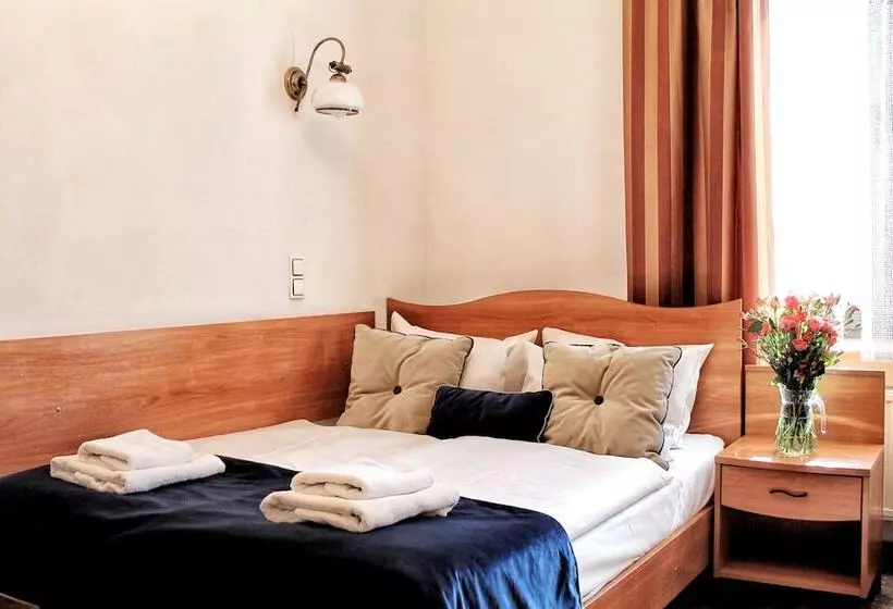 Fotos del hotel Nobilton:  13