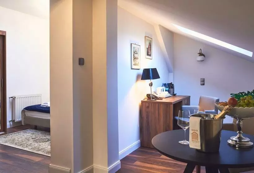 Fotos del hotel Nobilton:  6