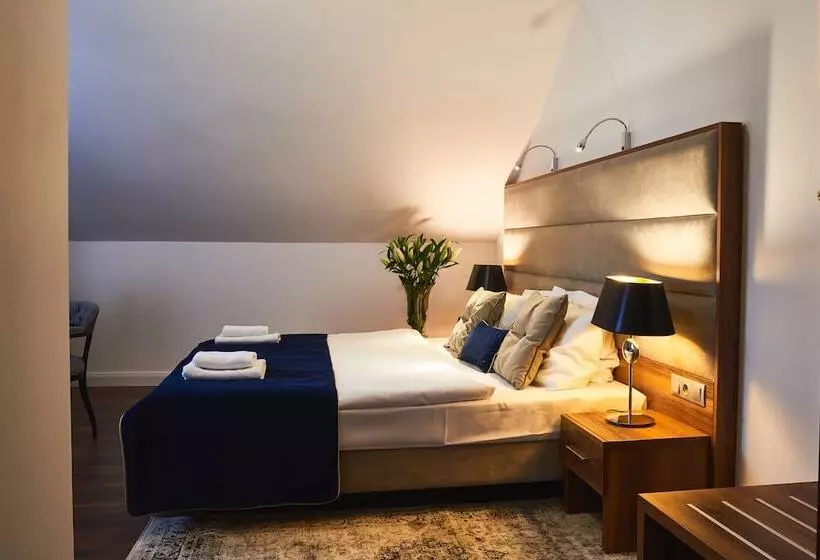 Fotos del hotel Nobilton:  11