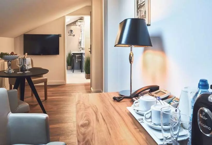 Fotos del hotel Nobilton:  25