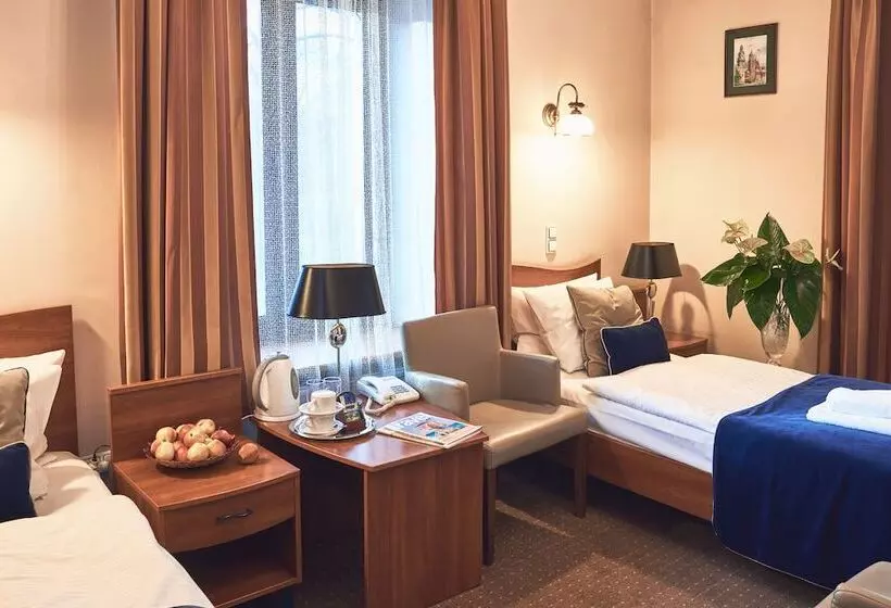 Fotos del hotel Nobilton:  7