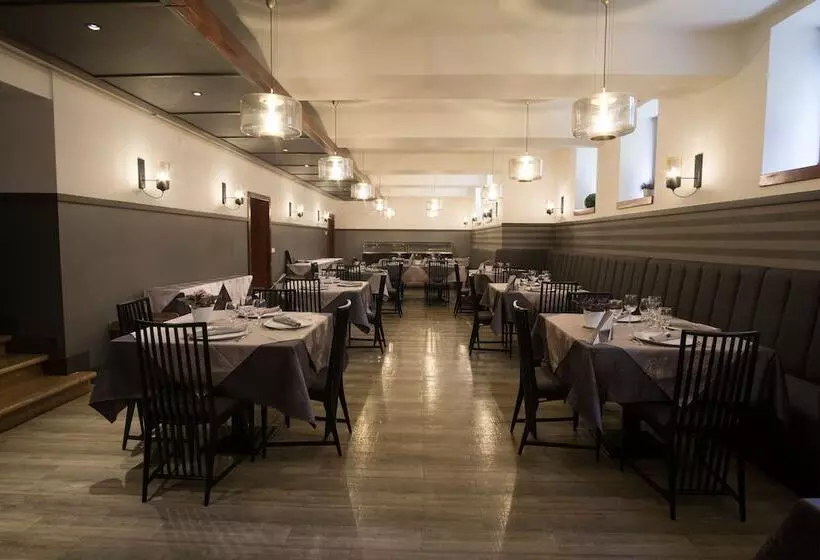 Fotos del hotel Savoy:  23