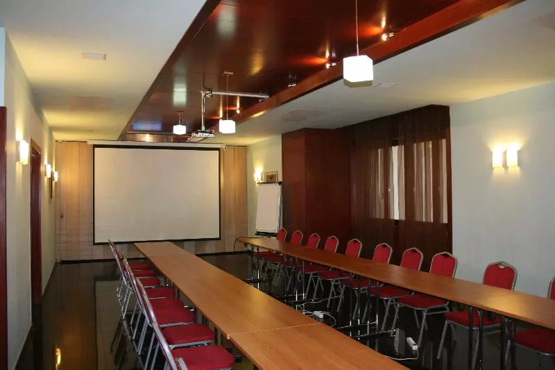 Fotos del hotel Savoy:  15