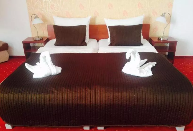 Fotos del hotel Canada Hotel Budapest:  12