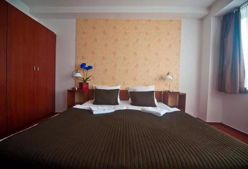 Fotos del hotel Canada Hotel Budapest:  8