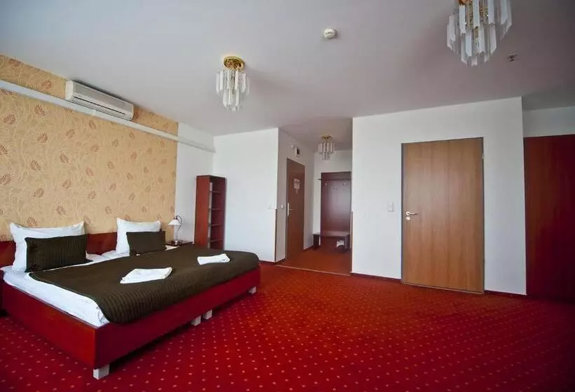 Fotos del hotel Canada Hotel Budapest:  6