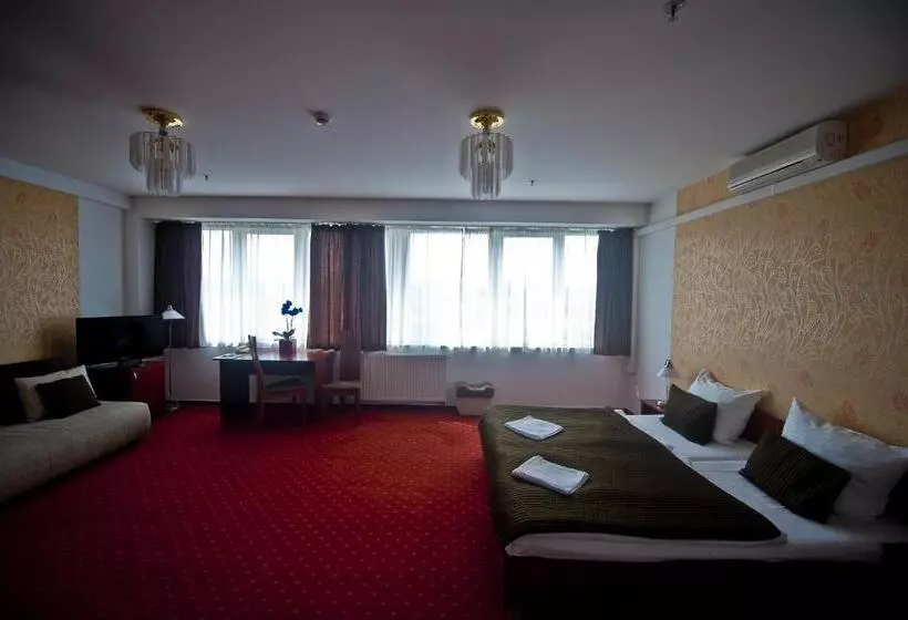 Fotos del hotel Canada Hotel Budapest:  16