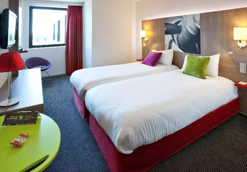 Fotos del hotel Ibis Styles Toulouse Cite Espace:  7
