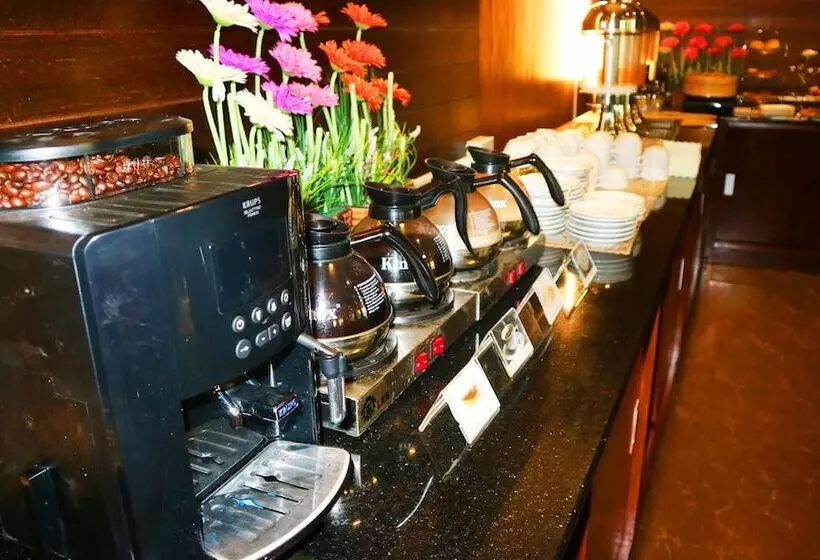 Fotos del hotel Aiyaree Place:  16