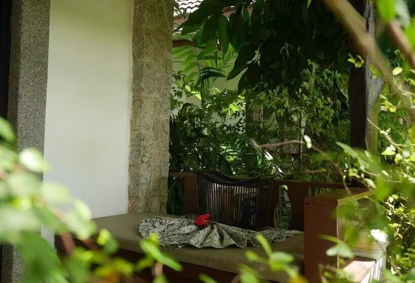 Fotos del hotel Bangtao Beach Chalet:  5