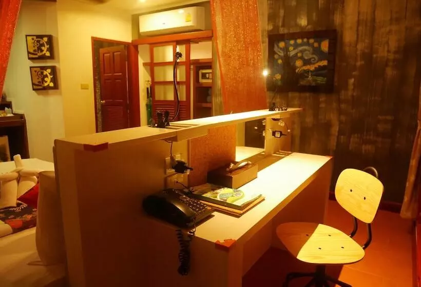 Fotos del hotel Bangtao Beach Chalet:  4