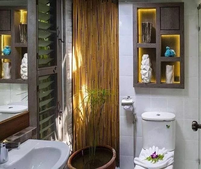 Fotos del hotel Bangtao Beach Chalet:  23