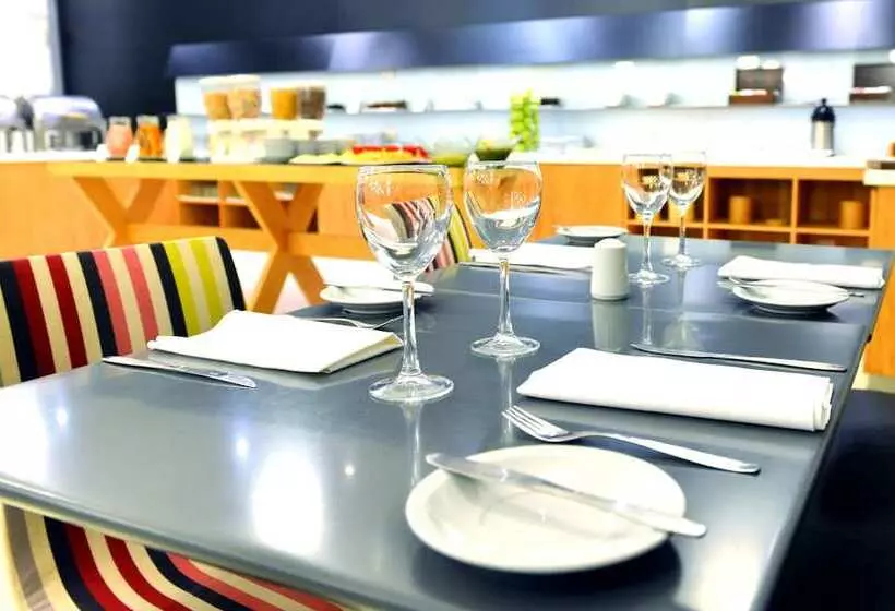 Fotos del hotel Rochester Hotel M:  2