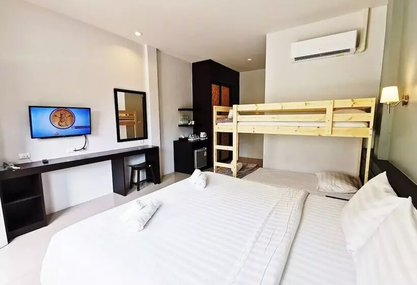 Fotos del hotel The Natural Resort:  3