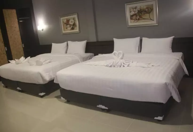 Fotos del hotel The Natural Resort:  16