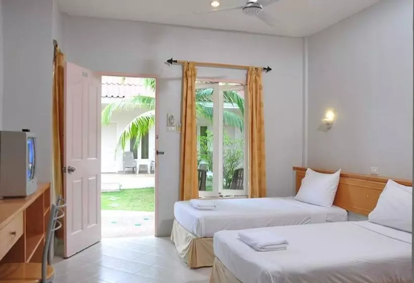 Fotos del hotel The Natural Resort:  25