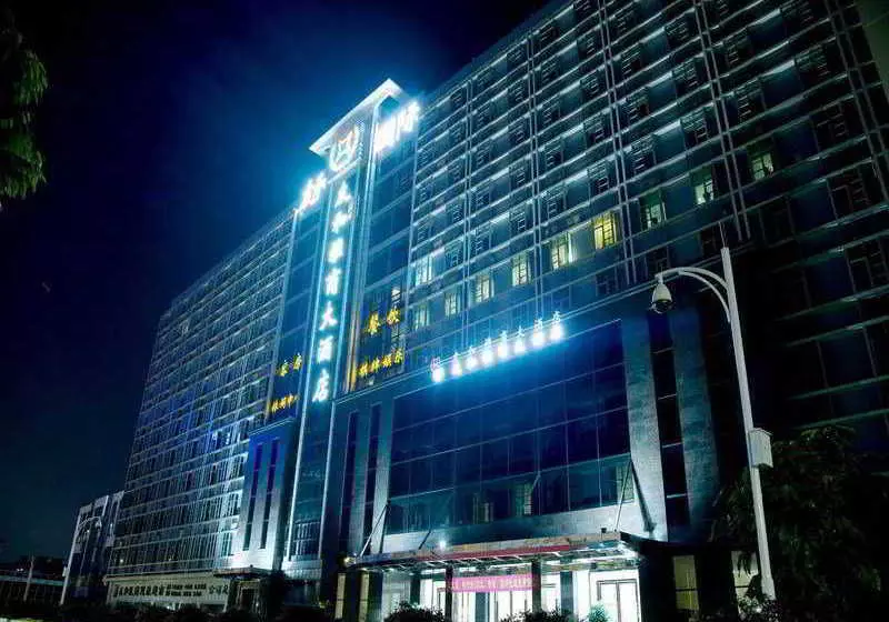 Fotos del hotel Ack Cyber:  8