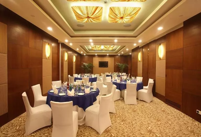 Fotos del hotel Crowne Plaza New Delhi Okhla, An Ihg:  17