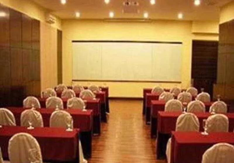 Fotos del hotel Graha Residen:  2