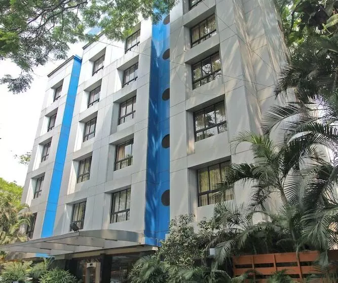 Park Central Comfort- E- Suites