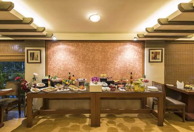 Fotos del hotel Park Central Comfort- E- Suites:  20