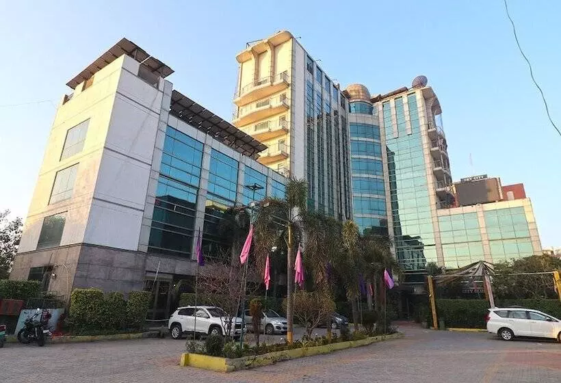 Fotos del hotel Skycity Hotel Gurgaon:  9