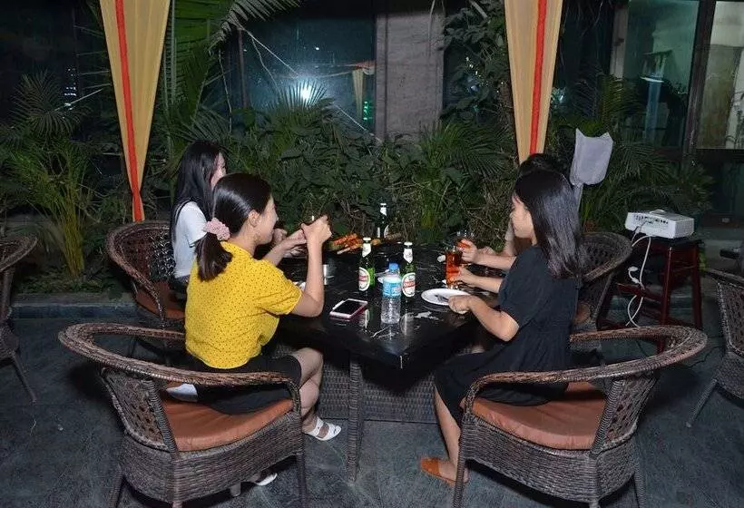 Fotos del hotel Skycity Hotel Gurgaon:  15