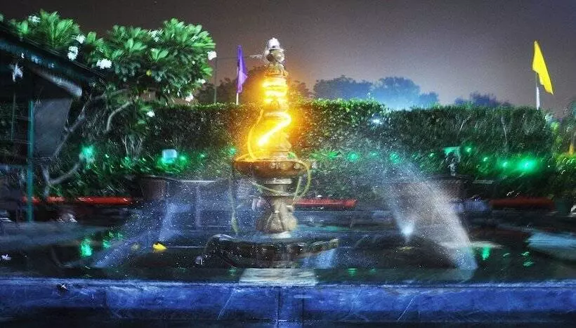 Fotos del hotel Skycity Hotel Gurgaon:  3