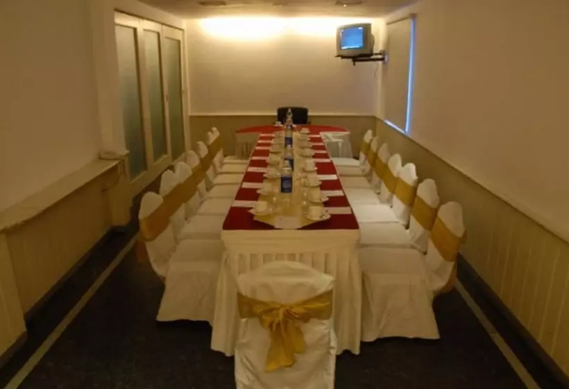 Fotos del hotel The Central Court:  12