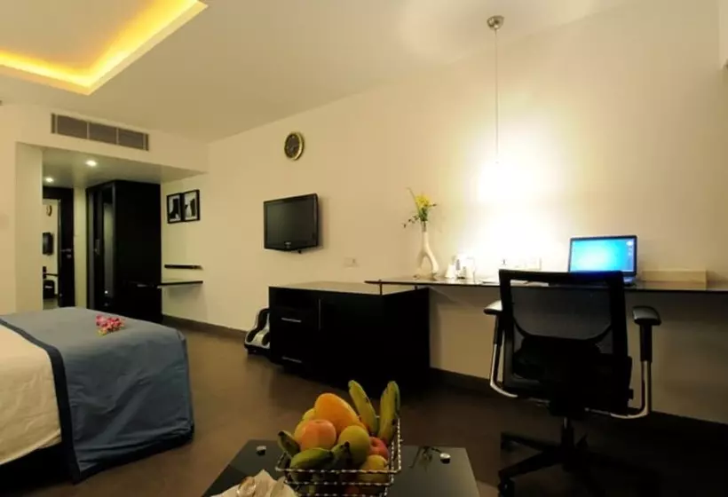 Fotos del hotel The Central Court:  24