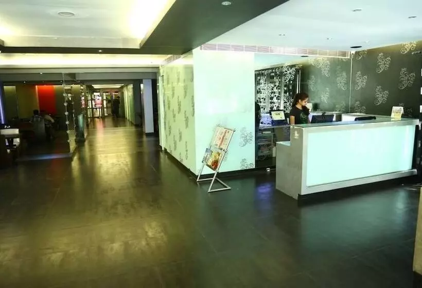 Fotos del hotel The Spring:  3