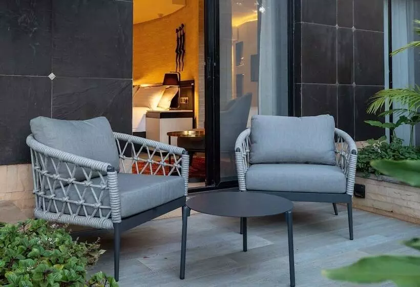 Fotos del hotel Tribe:  7