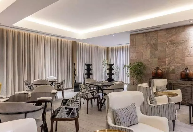 Fotos del hotel Tribe:  2