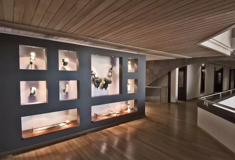 Fotos del hotel Tribe:  3