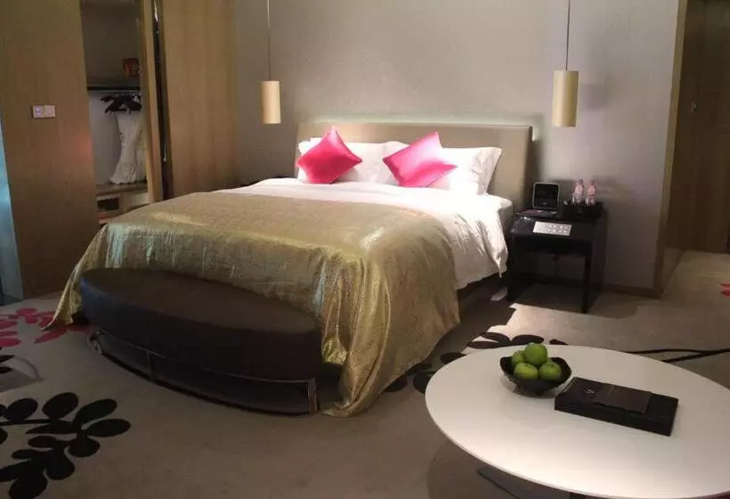 Fotos del hotel Wongtee V Hotel:  6