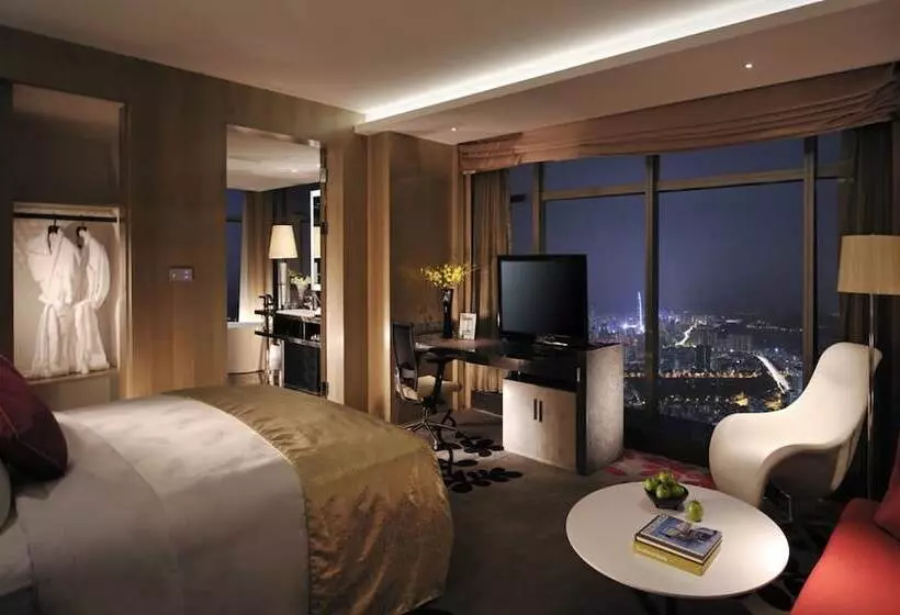 Fotos del hotel Wongtee V Hotel:  8