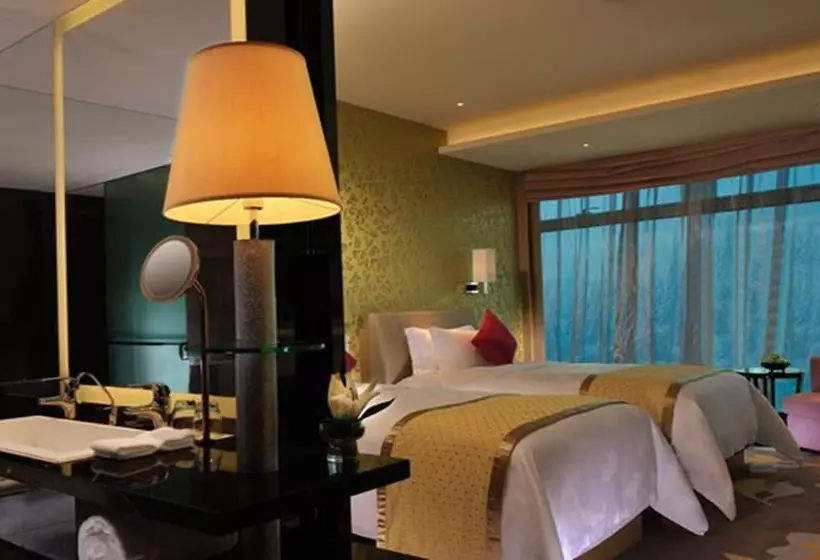 Fotos del hotel Wongtee V Hotel:  2