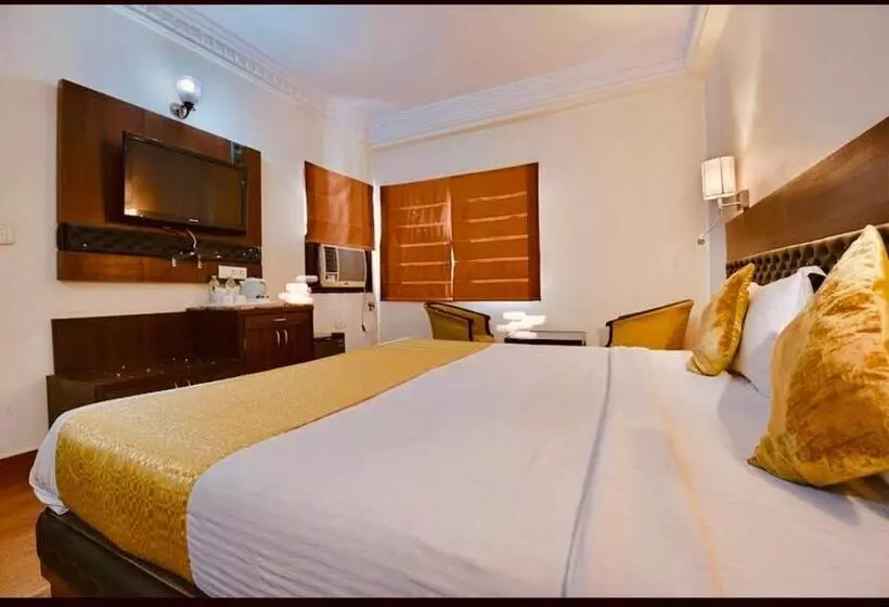 Fotos del hotel Empire Regency:  11