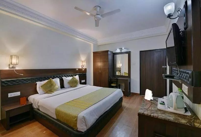 Fotos del hotel Empire Regency:  13