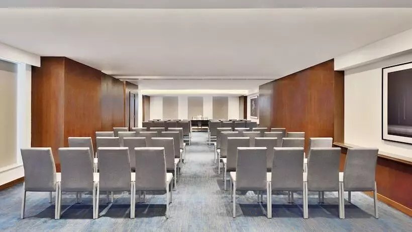 Fotos del hotel Fairfield By Marriott Bengaluru Whitefield:  19