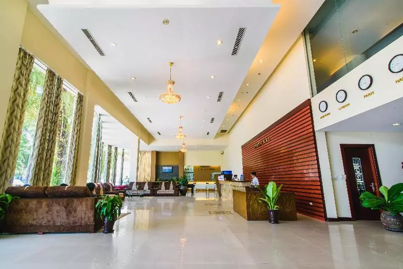 Fotos del hotel Mondial:  3