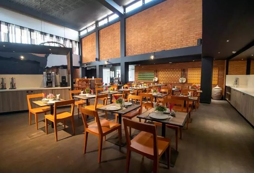 Fotos del hotel Onomo  Dakar:  4