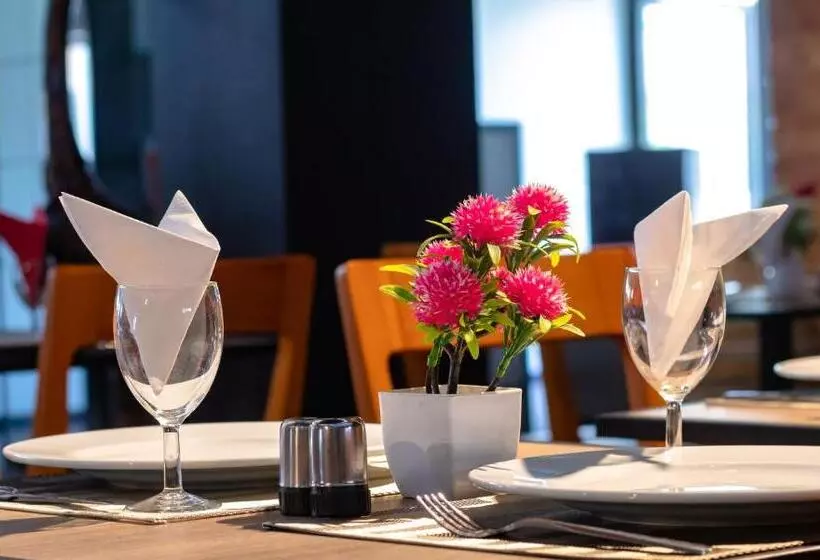 Fotos del hotel Onomo  Dakar:  13