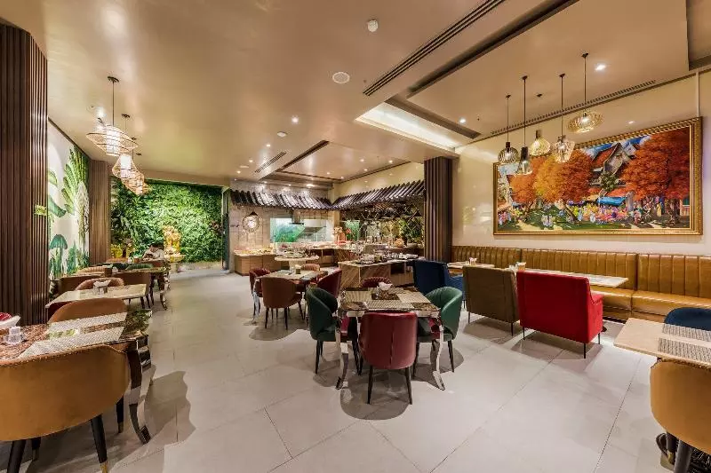 Fotos del hotel Sunflower Luxury:  4